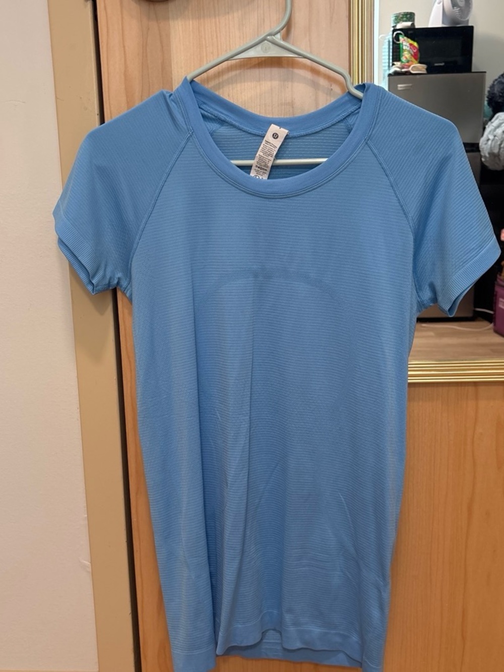 Lululemon Dreamy Blue Swiftly Tech Short Sleeve Shirt